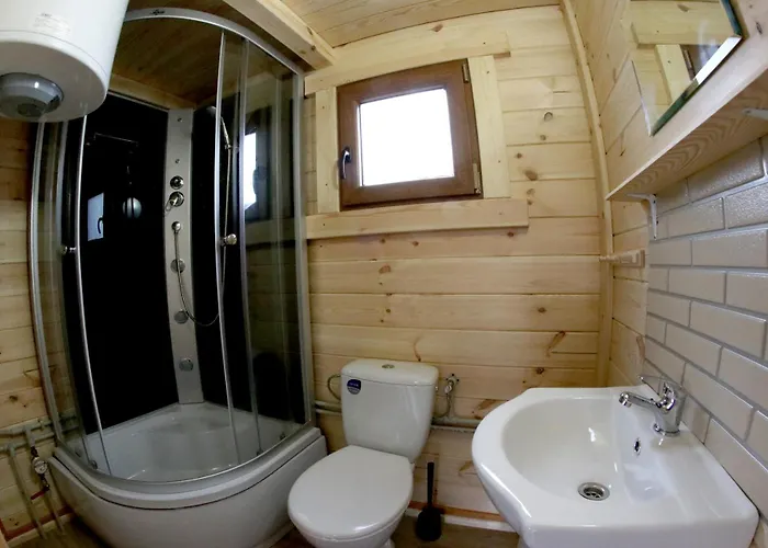 Abisynia Kaszubska Wiele Borsk Miedzy Jeziorami Wielewskim I Wdzydzkim Semesterbostad Karsin